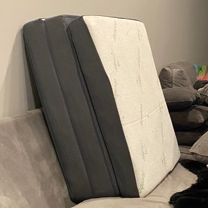 PLAY FOAM TWIN MATTRESS WELL LOVED